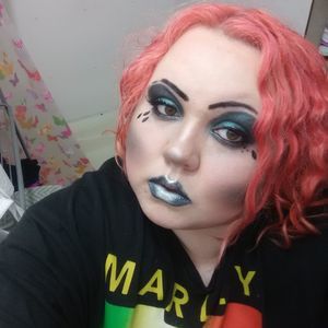 Meet your Posher, Zoe